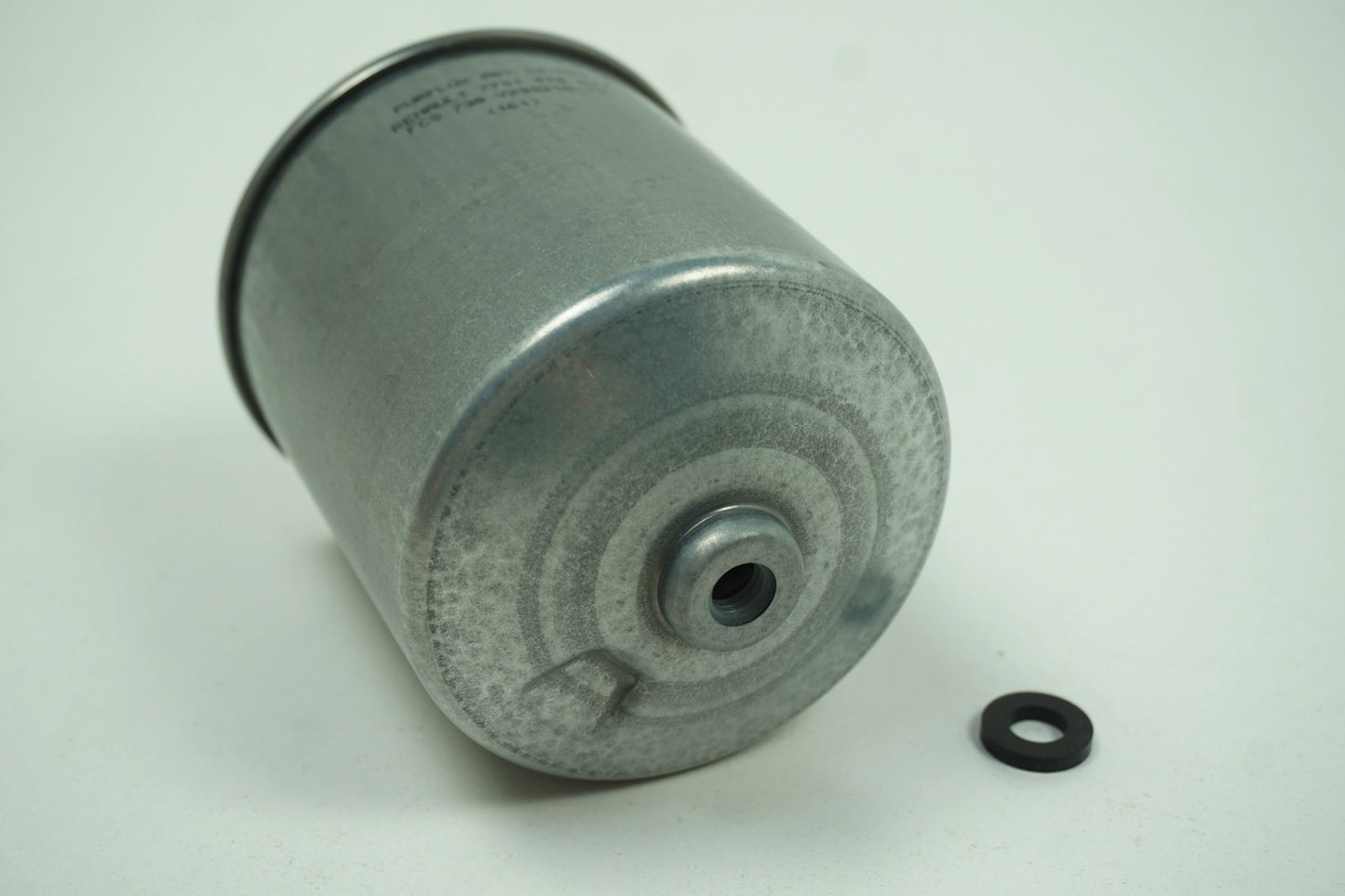 Pièce d'origine Filtre à carburant pour Renault Kangoo II 7701478277