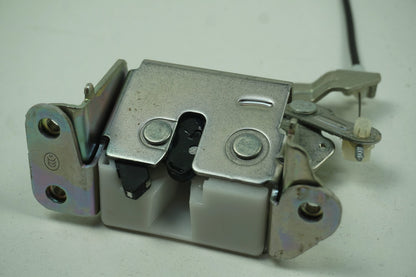 Pièce d'origine Serrure de porte gauche pour Dacia Dokker 825021093R