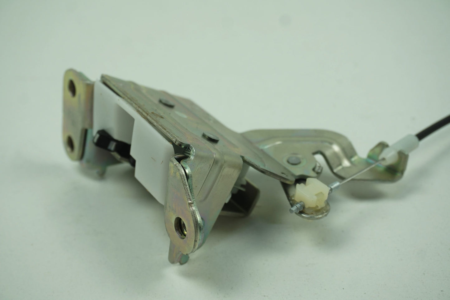 Pièce d'origine Serrure de porte droite pour Dacia Dokker 825027108R