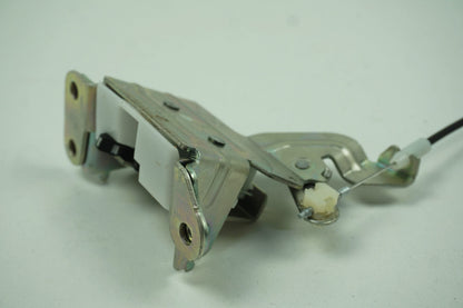 Pièce d'origine Serrure de porte droite pour Dacia Dokker 825027108R