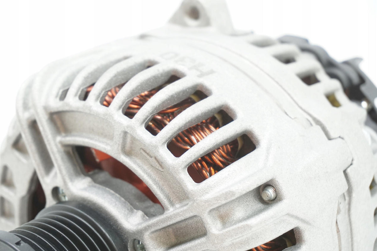 Pièce d'origine Alternateur pour Renault Trafic Master II 7711135520