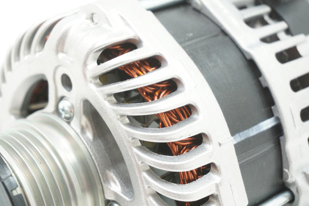 Pièce d'origine Alternateur pour Renault Twingo III 231006353R