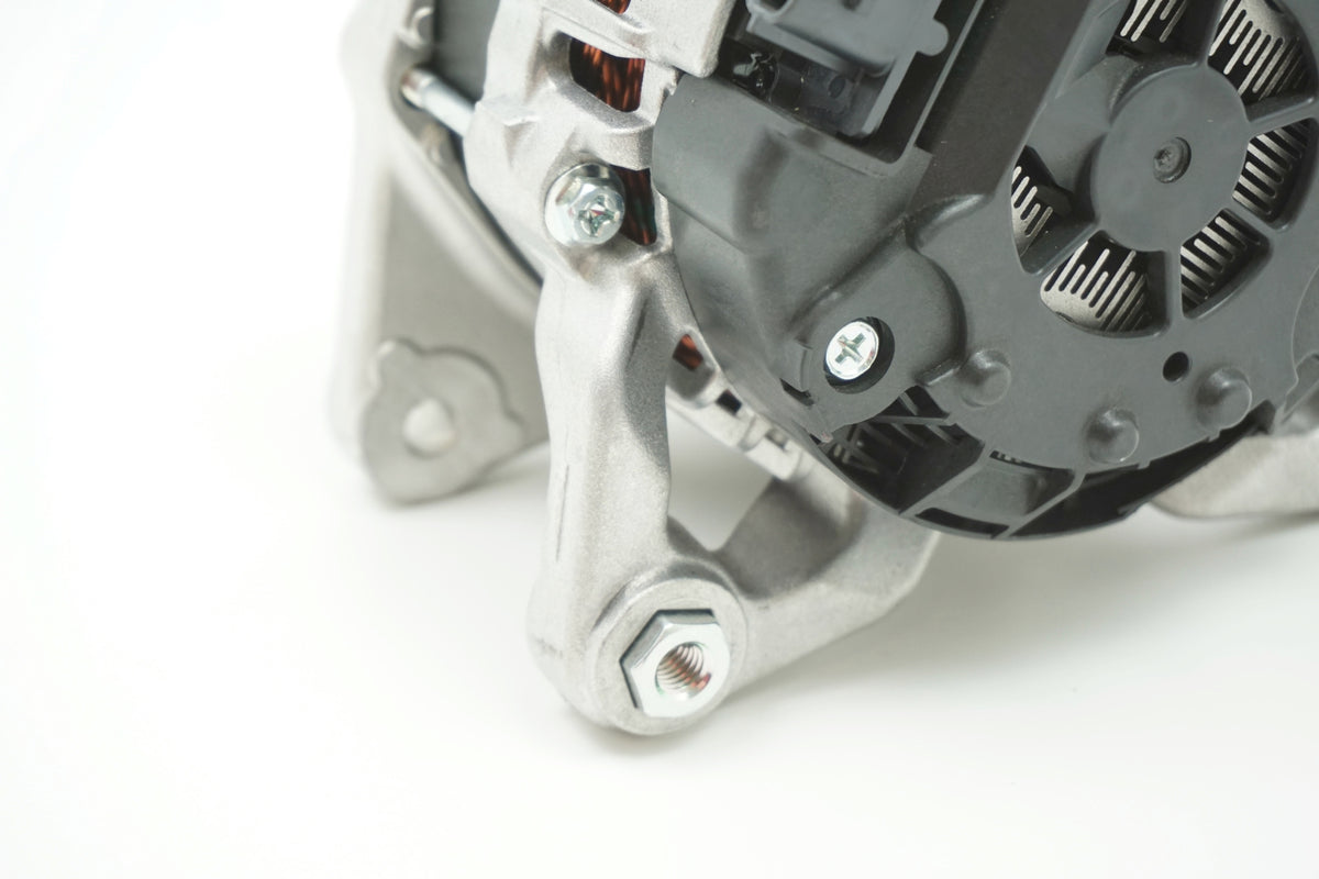 Pièce d'origine Alternateur pour Renault Twingo III 231006353R
