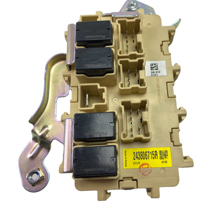 Pièce d'origine Boîtier de boîte à fusibles pour Renault Koleos II 243806715R