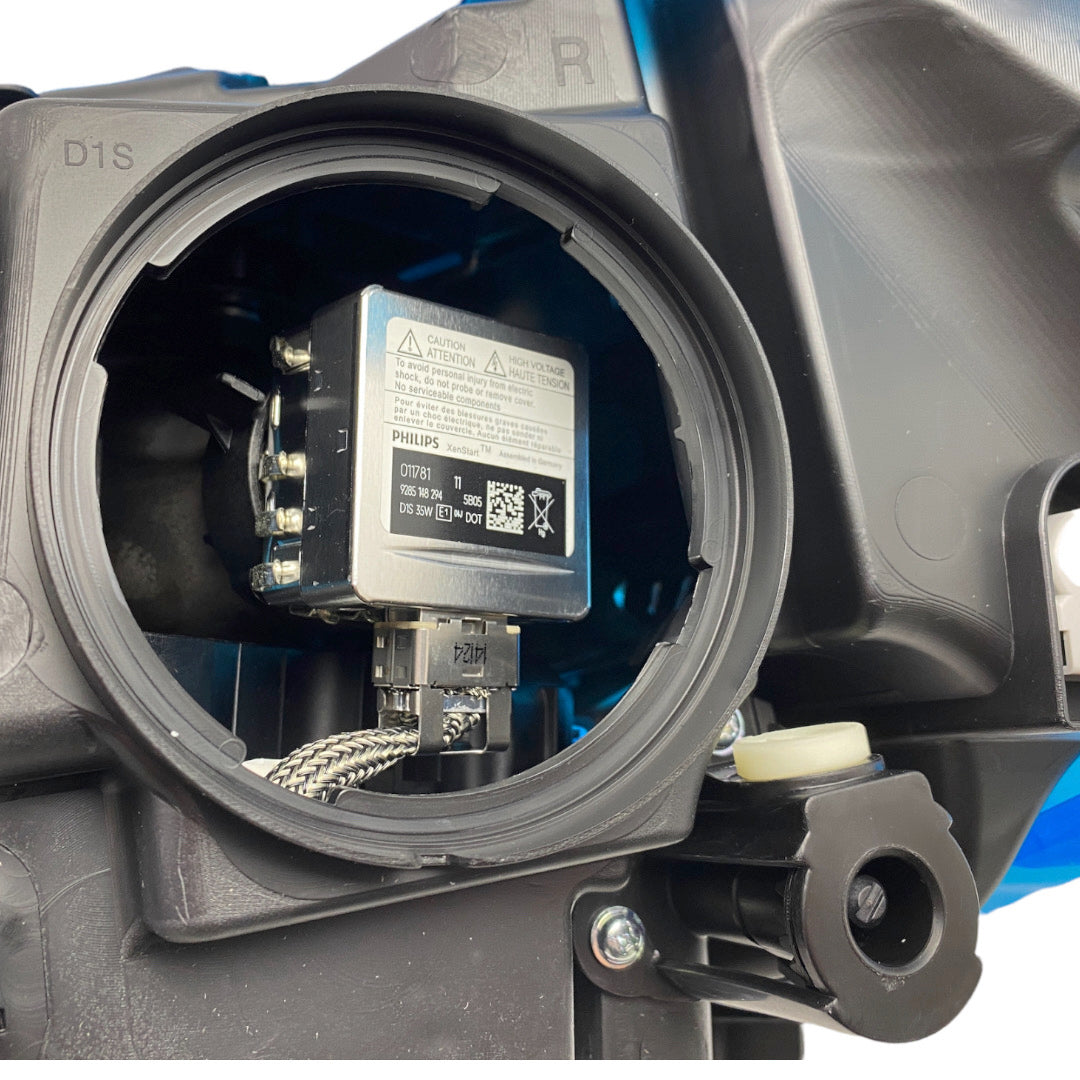 Pièce d'origine Phare xénon droit pour Renault Latitude 260108785R