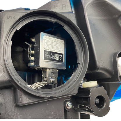 Pièce d'origine Phare xénon droit pour Renault Latitude 260108785R