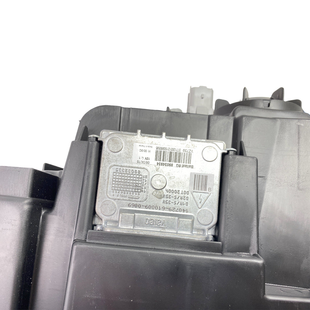 Pièce d'origine Phare xénon droit pour Renault Latitude 260108785R
