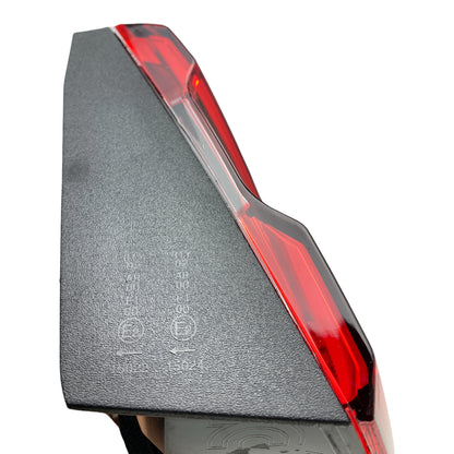 Pièce d'origine Feu arrière gauche de hayon pour Renault Talisman Berline 265556512R