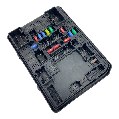 Pièce d'origine Boîte à fusibles pour Renault Clio V 284B62177R