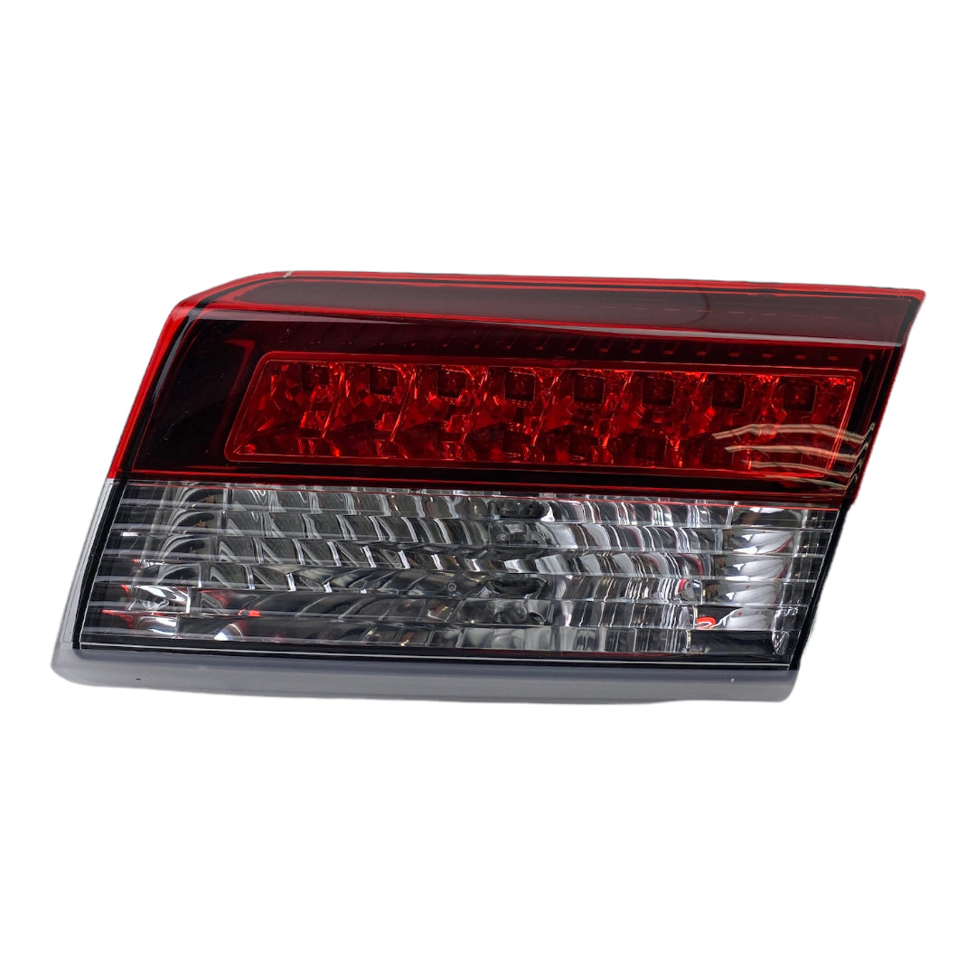 Pièce d'origine Feu arrière droit de hayon pour Renault Laguna III GT 265500020R