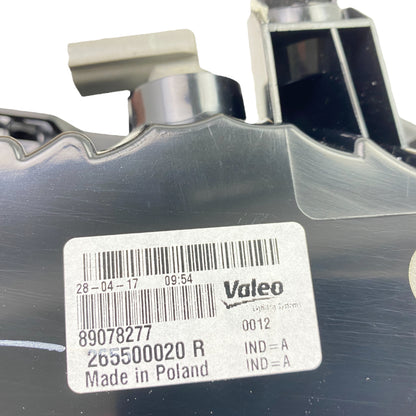 Pièce d'origine Feu arrière droit de hayon pour Renault Laguna III GT 265500020R