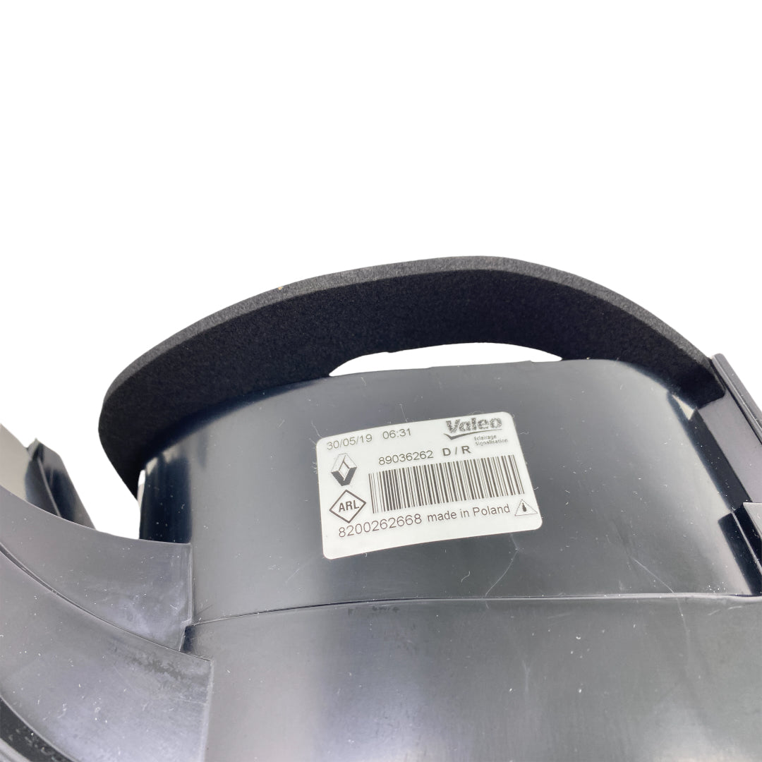 Pièce d'origine Feu arrière droit pour Renault Laguna II 8200262668