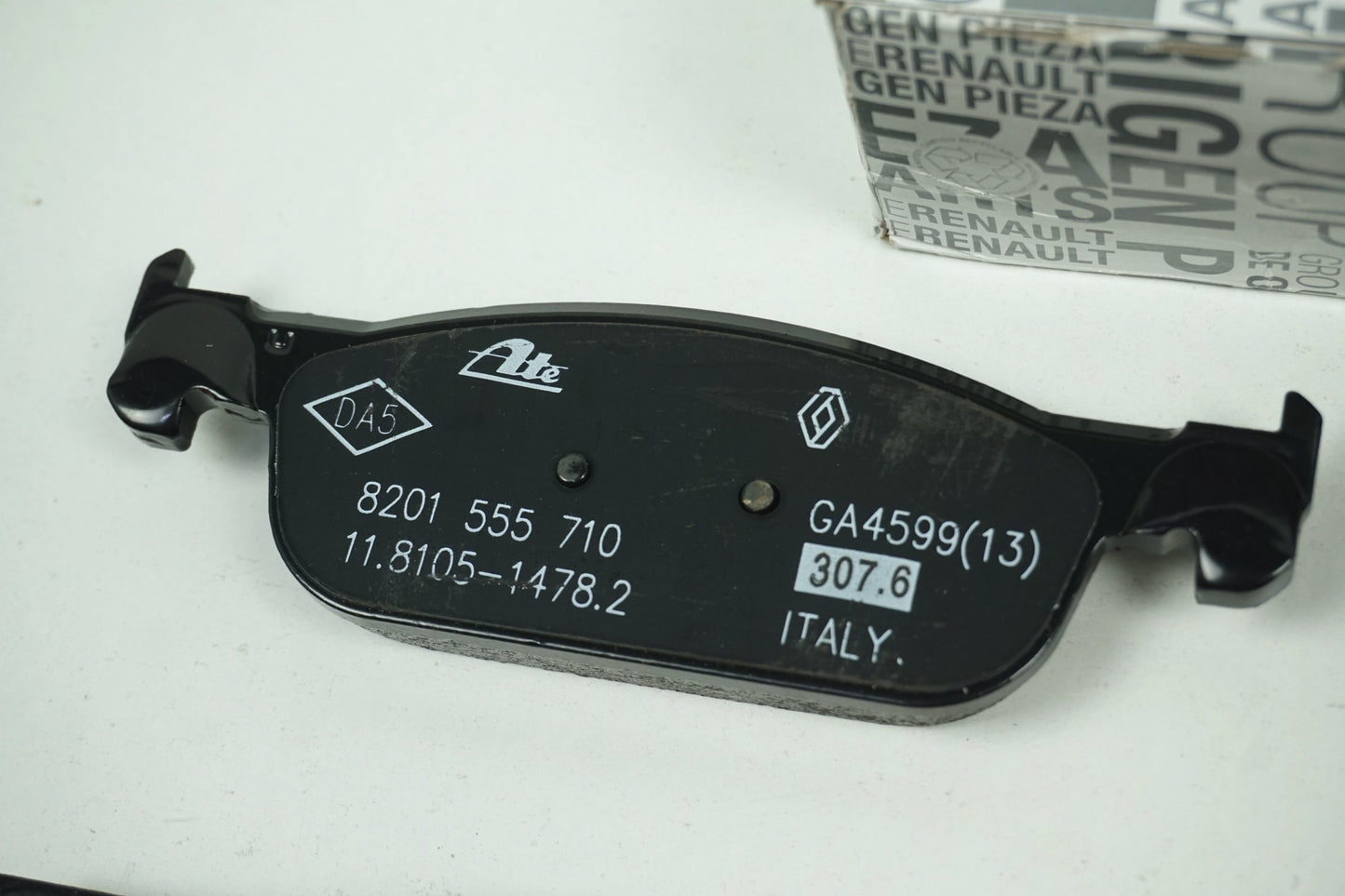 Pièce d'origine Plaquettes de frein avant pour Renault Clio IV Twingo III 410605536R