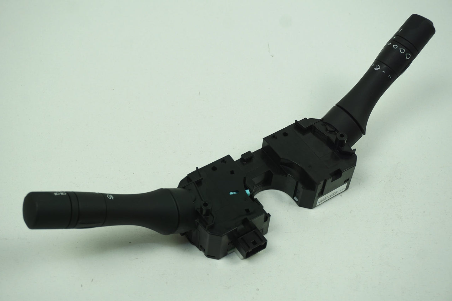 Pièce d'origine Commodo de colonne de direction pour Renault Megane III 255670030R