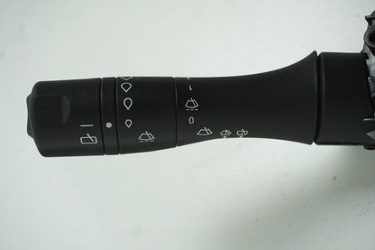 Pièce d'origine Commodo de colonne de direction pour Renault Megane III 255670030R