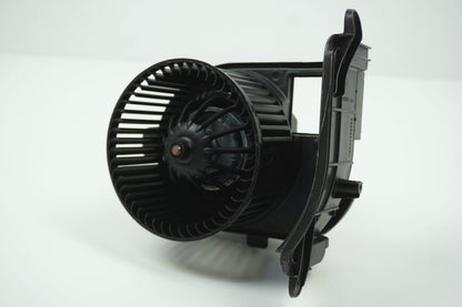 Pièce d'origine Moteur de pulseur d'habitacle pour Renault Clio II 7701051270