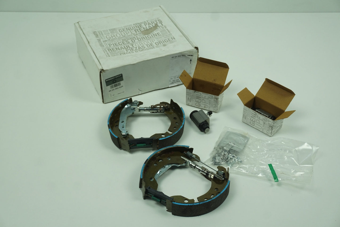 Pièce d'origine Mâchoires de frein arrière pour Renault Twingo II Clio II Dacia Sandero Logan I 440A06262R