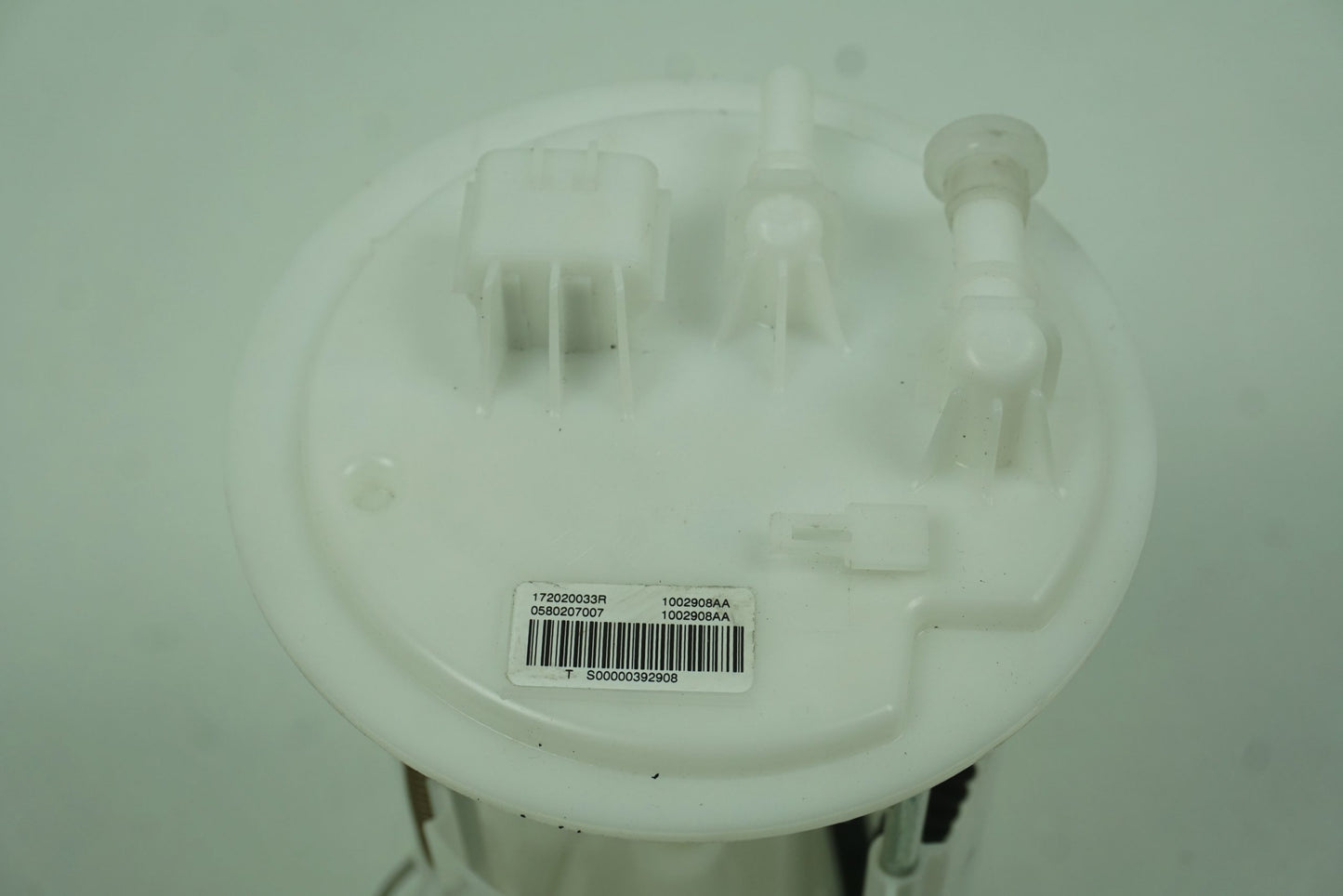 Pièce d'origine Pompe à carburant pour Renault Megane III 172020033R