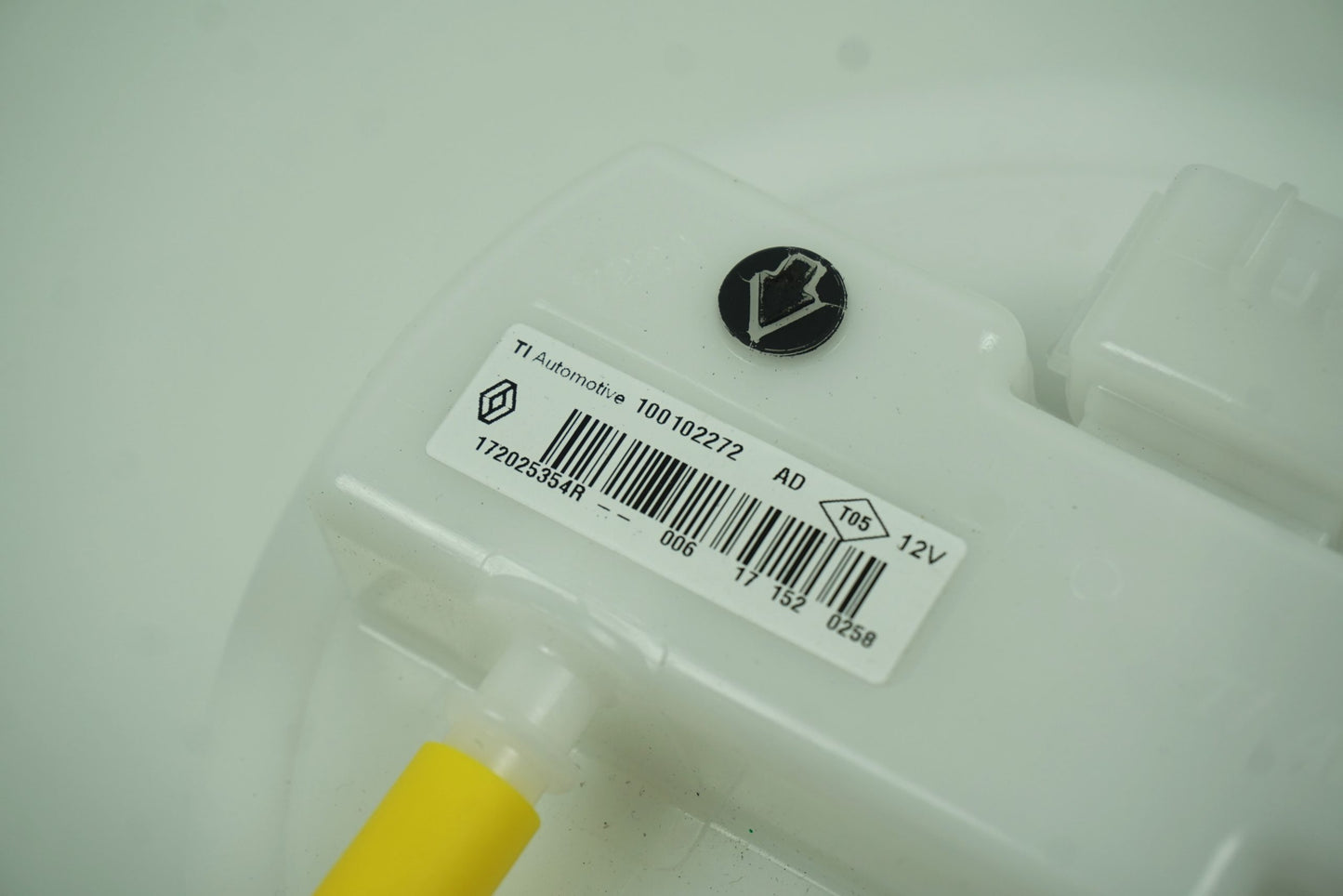 Pièce d'origine Pompe à carburant pour Renault Clio IV Captur 1.2 TCe 172025354R