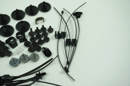 Pièce d'origine Kit de montage de pare-chocs avant pour Renault Scenic III 620108631S