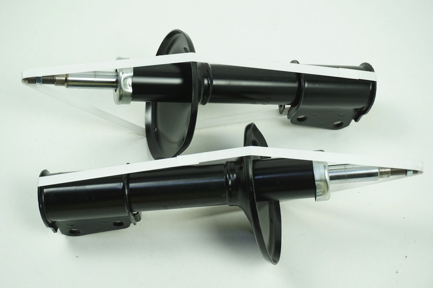 Pièce d'origine Amortisseur avant pour Renault Twingo I 543021027R