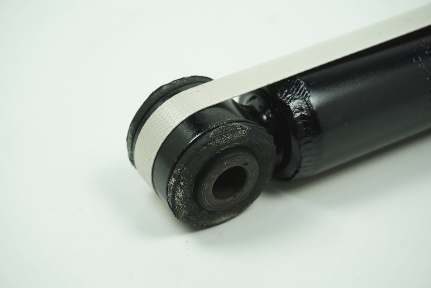 Pièce d'origine Amortisseur arrière pour Renault Clio III 562102923R