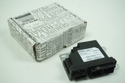 Pièce d'origine Module capteur d'airbag pour Renault Megane IV 985107896R