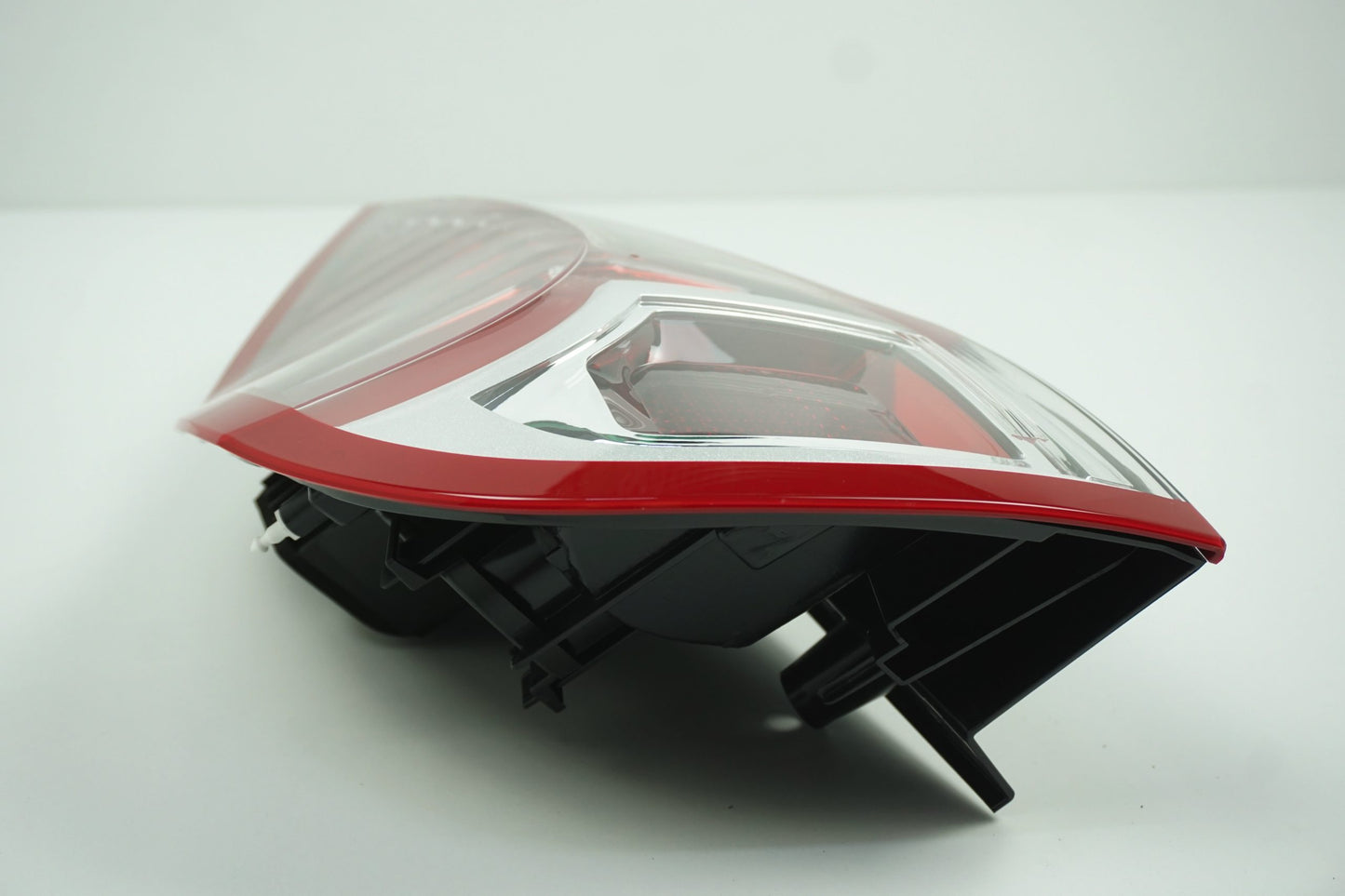 Pièce d'origine Feu arrière gauche pour Renault Scenic III 265550013R