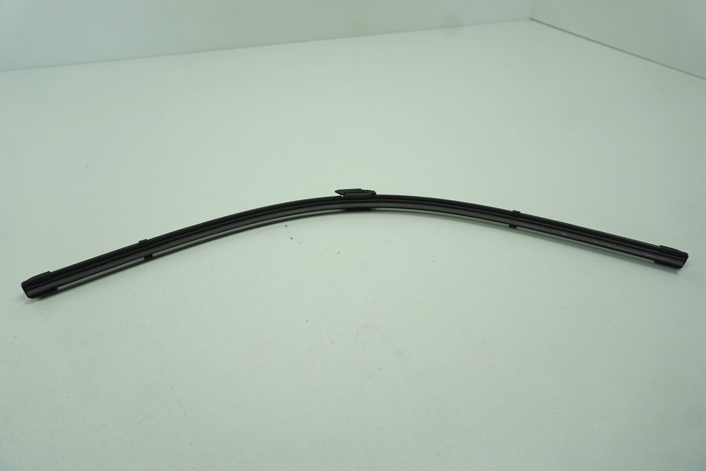 Pièce d'origine Balai d'essuie-glace avant gauche pour Renault Captur 288958192R