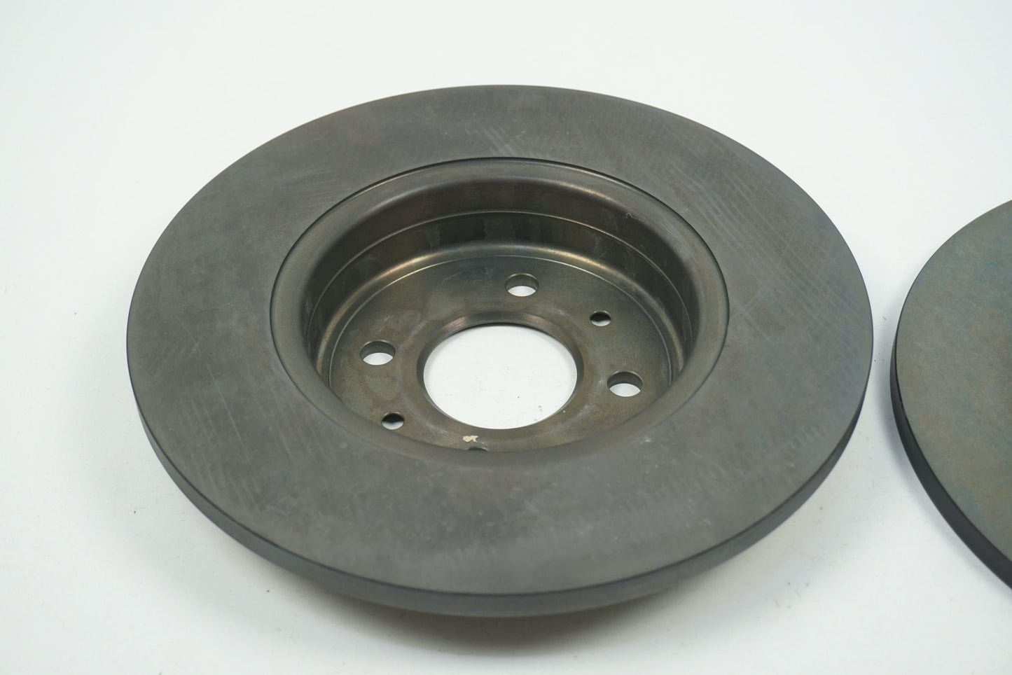 Pièce d'origine Jeu de disques de frein arrière pour Renault Kangoo 4x4 7701207227
