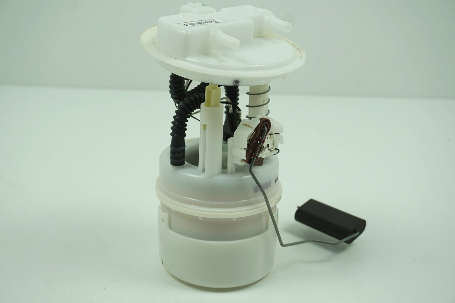 Pièce d'origine Pompe à carburant pour Renault Captur 17014377R