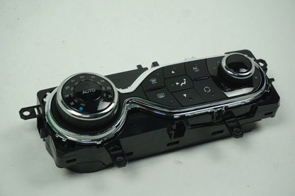 Pièce d'origine Commande de climatisation pour Renault Clio IV Captur 275108796R