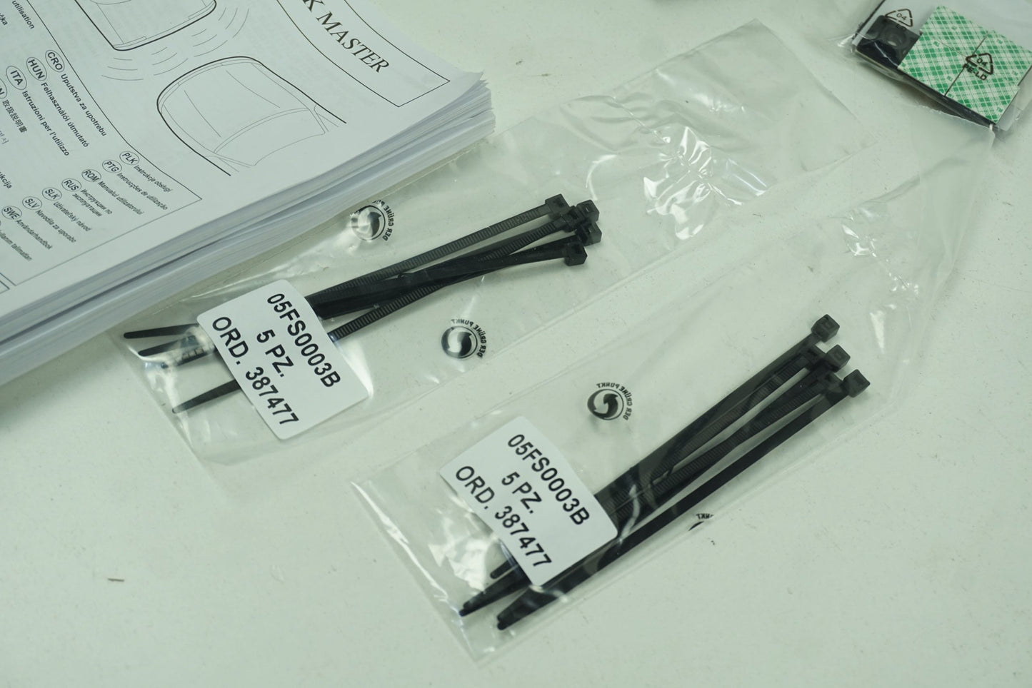 Pièce d'origine Kit de capteurs de stationnement pour Renault 8201373014