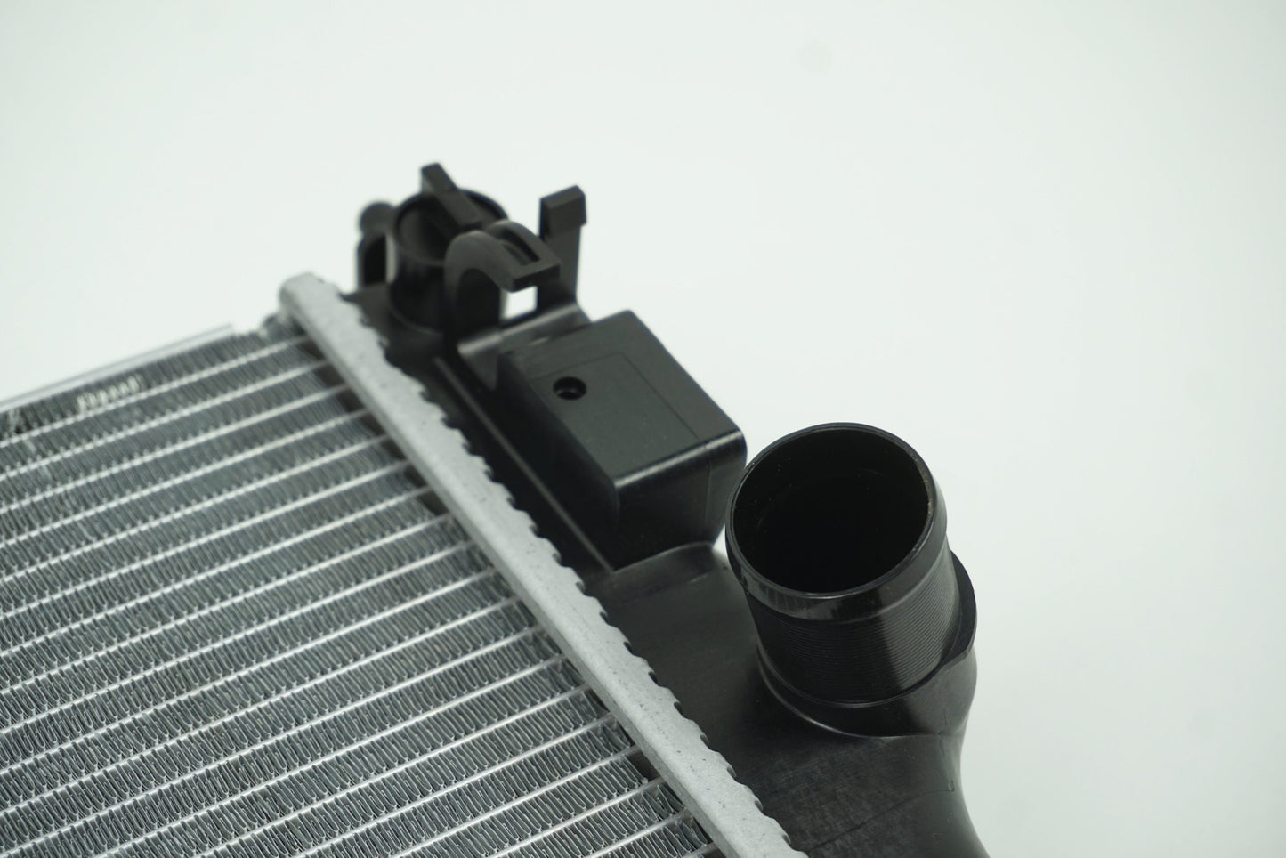 Pièce d'origine Radiateur moteur pour Renault Kadjar Nissan Qashqai 214101809R