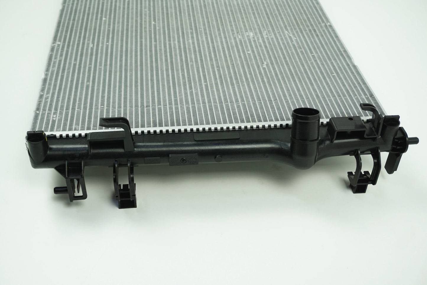 Pièce d'origine Radiateur moteur pour Renault Kadjar Nissan Qashqai 214101809R