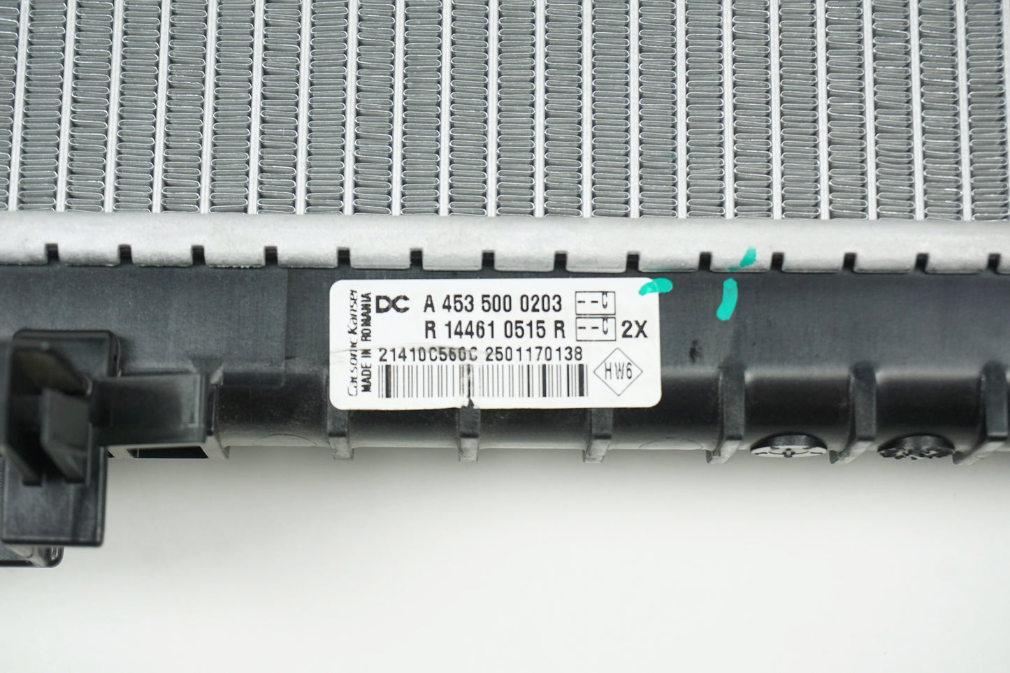 Pièce d'origine Radiateur moteur pour Renault Twingo III 144610515R