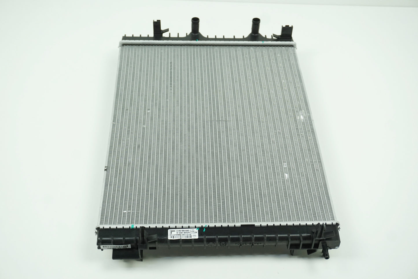 Pièce d'origine Radiateur moteur pour Renault Twingo III 144610515R
