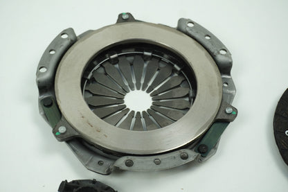 Pièce d'origine Kit d'embrayage pour Renault Clio II Twingo 1.2 16V 302052727R