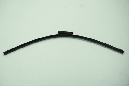 Pièce d'origine Balai d'essuie-glace avant gauche pour Renault Clio IV 288900432R
