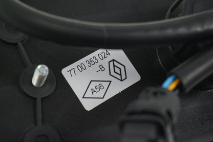 Pièce d'origine Feu arrière gauche de caisse pour Renault Master II Opel Movano 7700353024