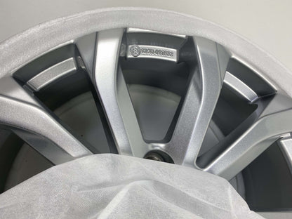 Pièce d'origine Jante 17 pouces pour Renault Espace V 7711788783
