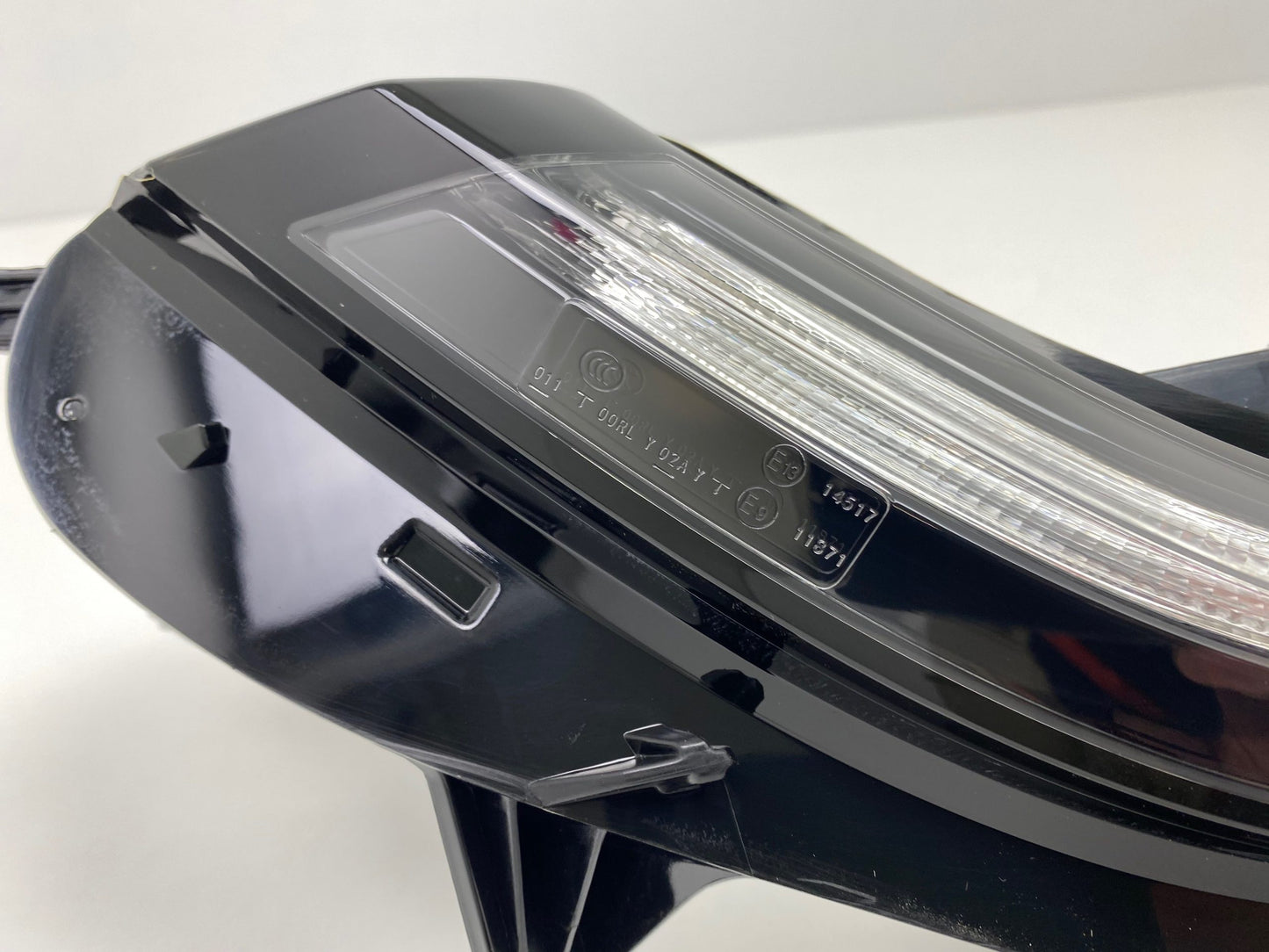 Pièce d'origine Clignotant avec feu de jour LED DRL droit pour Renault Talisman 266009562R