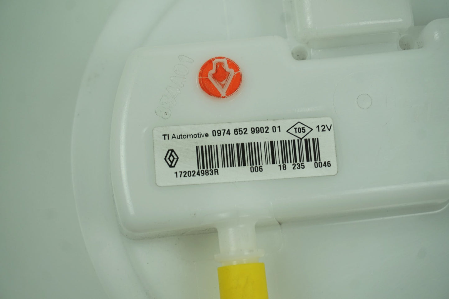 Pièce d'origine Pompe à carburant pour Dacia Duster 172024983R