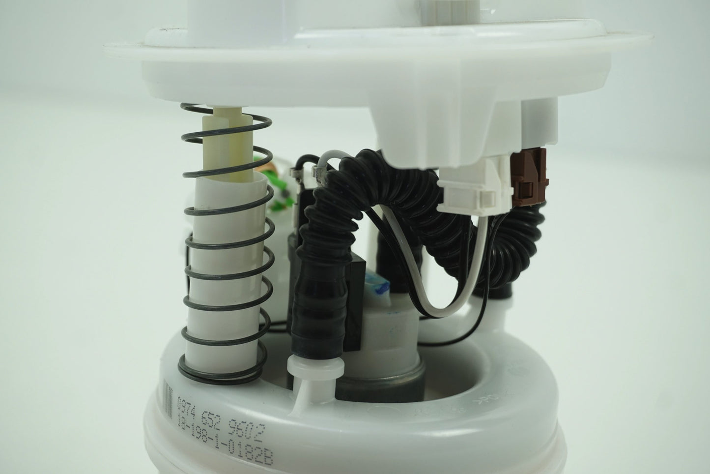 Pièce d'origine Pompe à carburant pour Dacia Duster 1.2 TCE 172020291R
