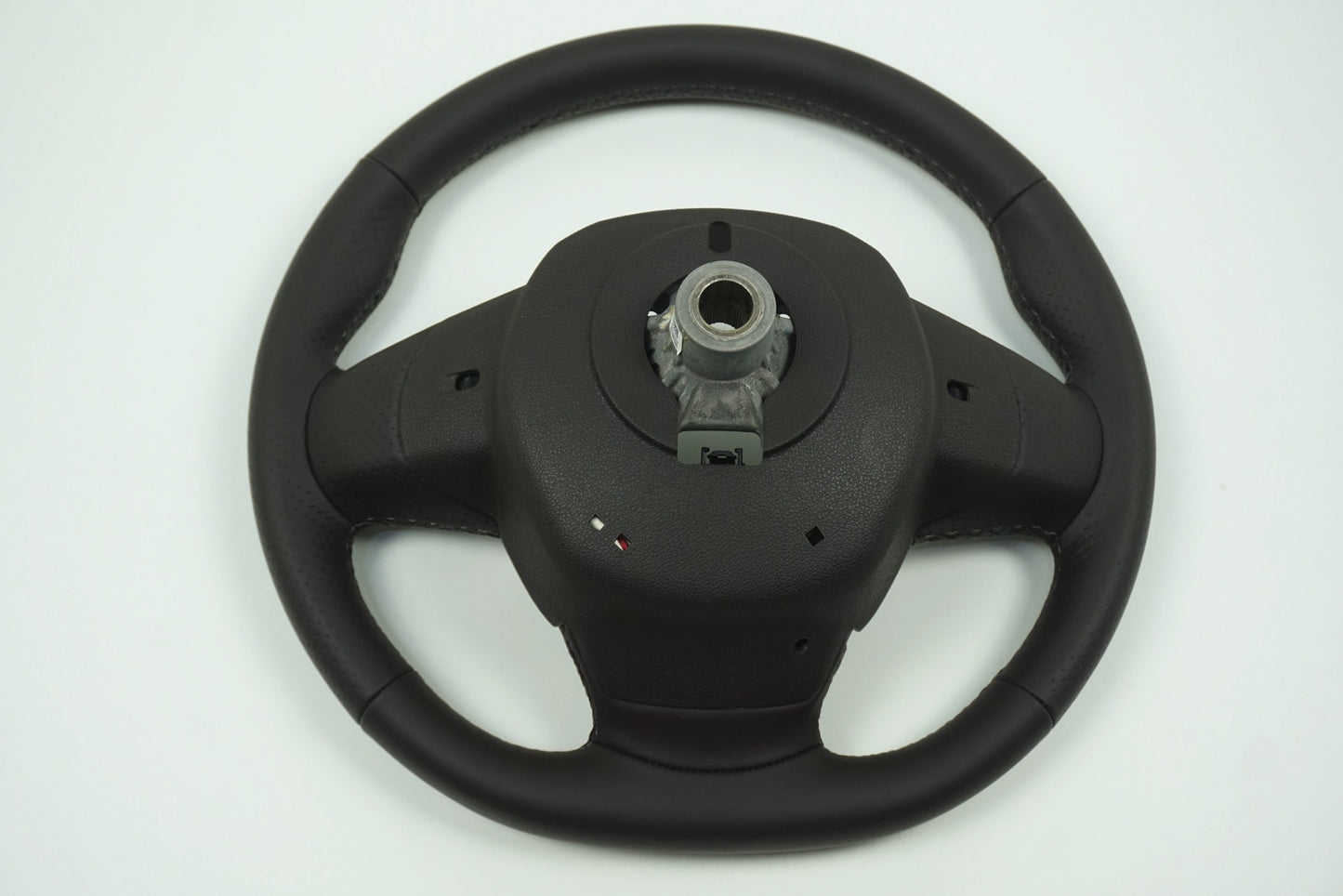 Pièce d'origine Volant pour Renault Espace V Initiale 484003959R