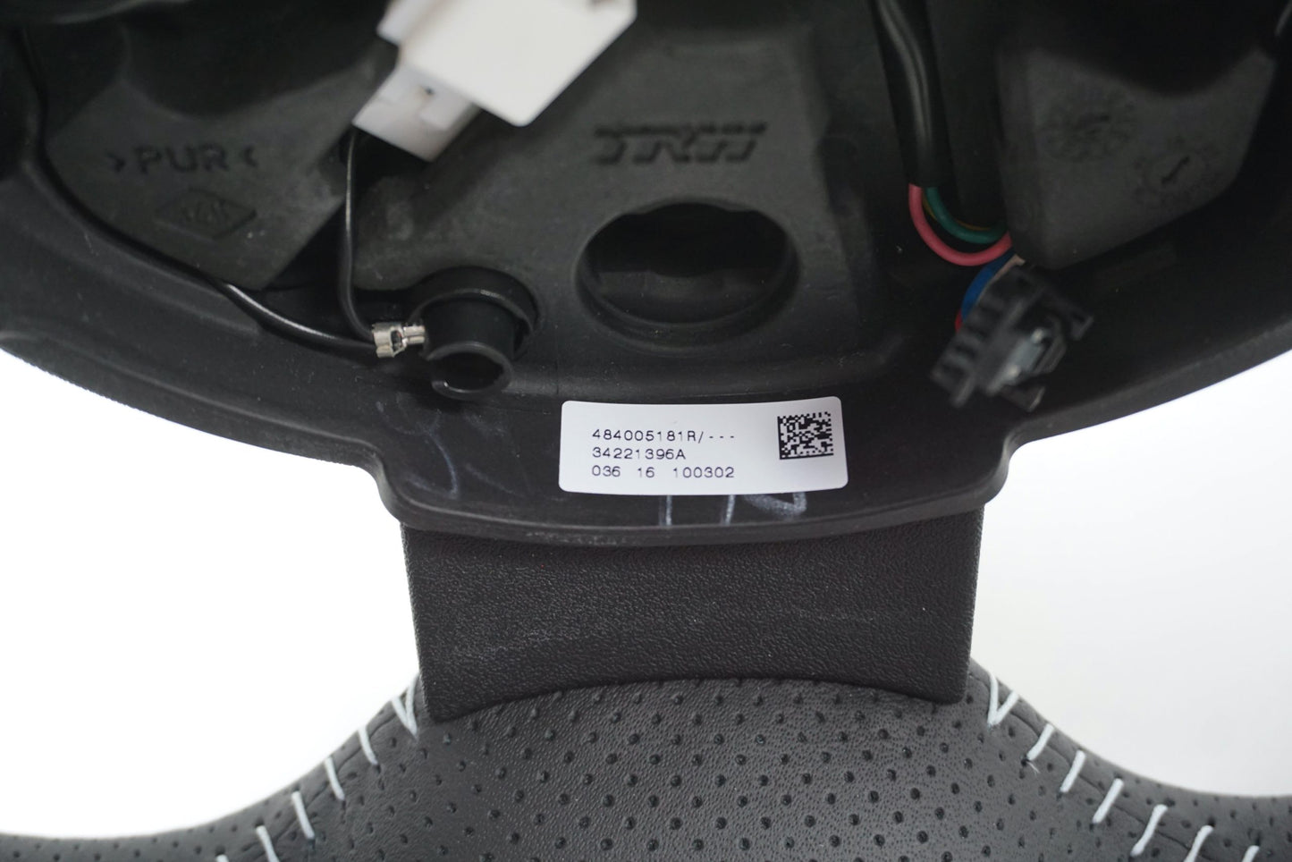 Pièce d'origine Volant pour Renault Twingo III 484005181R