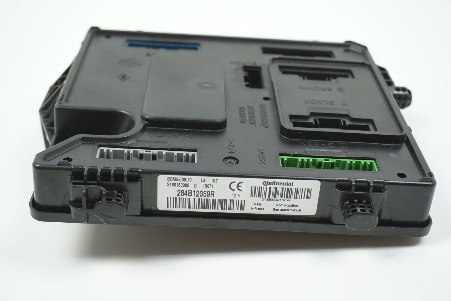 Pièce d'origine Boîtier de fusibles pour Renault Megane III 284B12059R