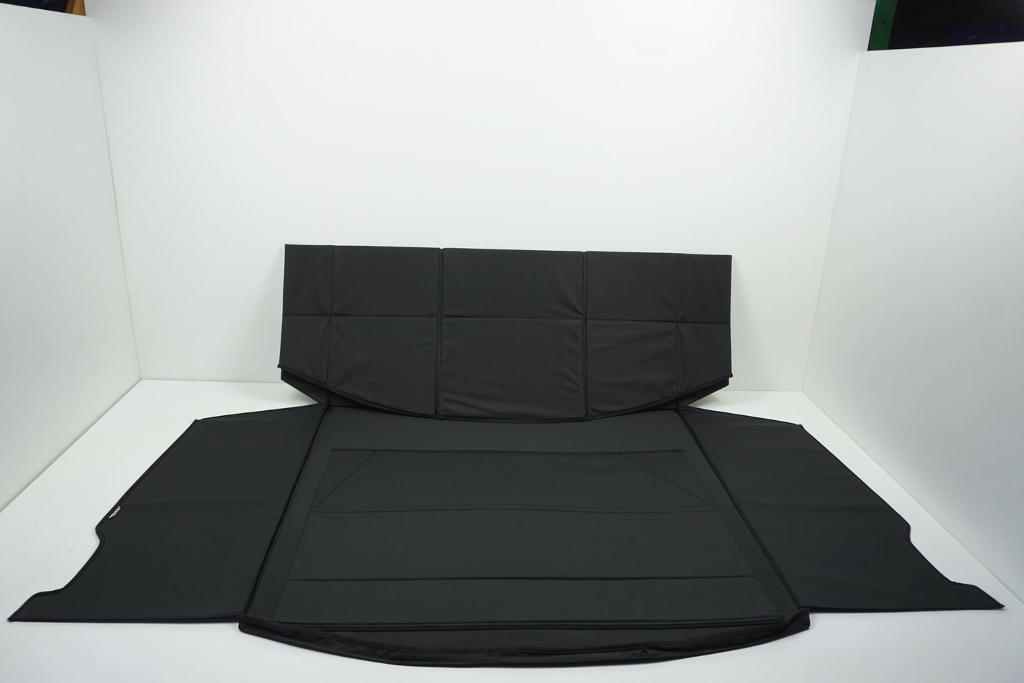 Pièce d'origine Tapis de coffre EasyFlex pour Renault Espace V 8201643352