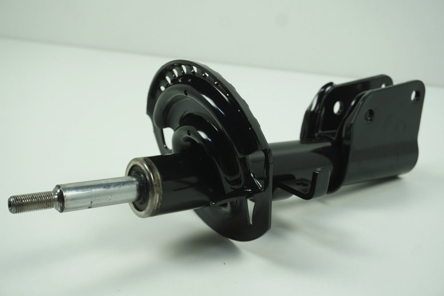Pièce d'origine Amortisseur avant pour Renault Vel Satis 8200657081