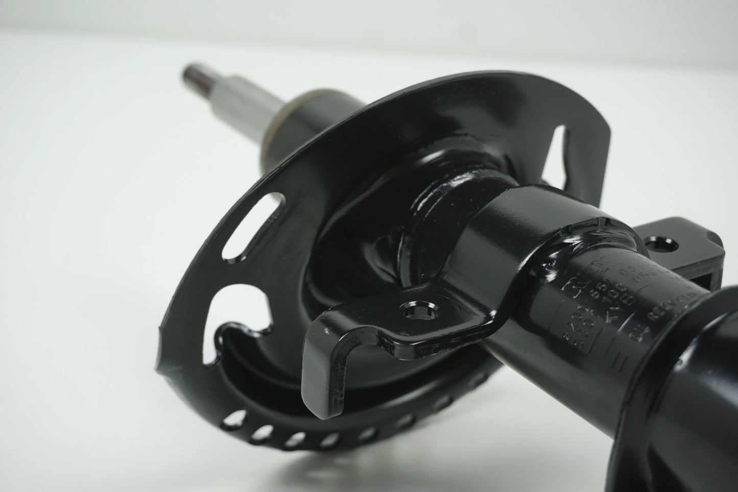 Pièce d'origine Amortisseur avant pour Renault Vel Satis 8200657081